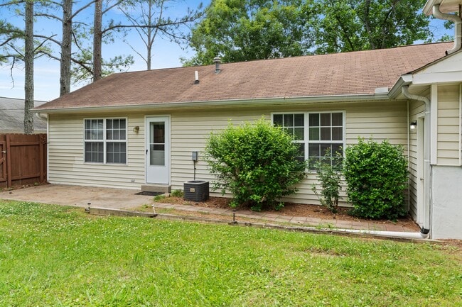 Photo - 2822 Airwood Dr