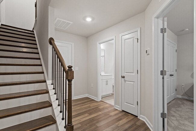 Photo - Furnished 3 Bedroom 3 Bath Townhome Wake Forest