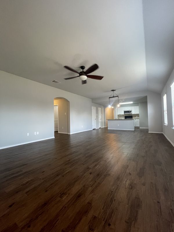 Photo - 1610 Sorghum Dr