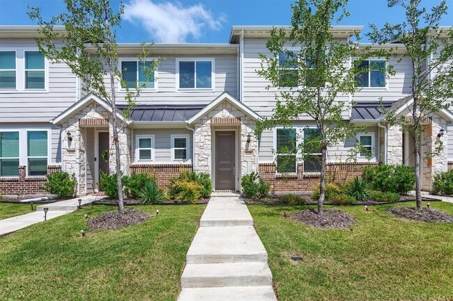 Photo - 1328 Creekbank Dr Townhome