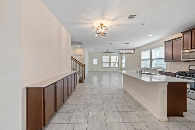 Photo - 405 Little Draw Ln