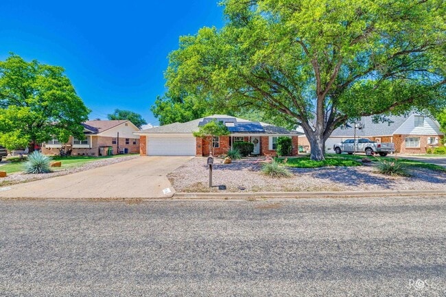 Photo - 3108 Oak Forest Dr