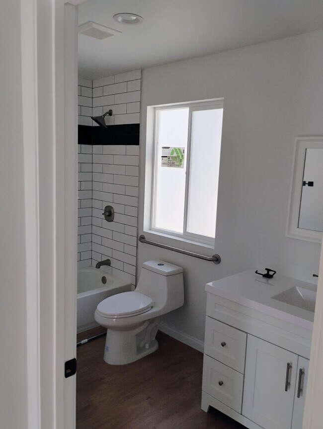 Photo - 11812 Berendo Ave House