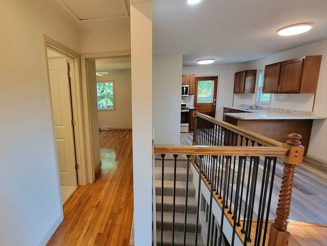 Photo - 209 Wayland St