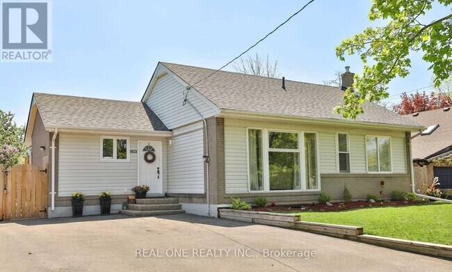 Photo - 130 Mayfield Dr