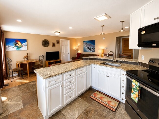Photo - 6508 S Canyon Cove Dr