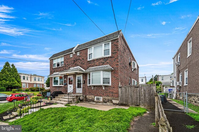 Photo - 636 Arthur St