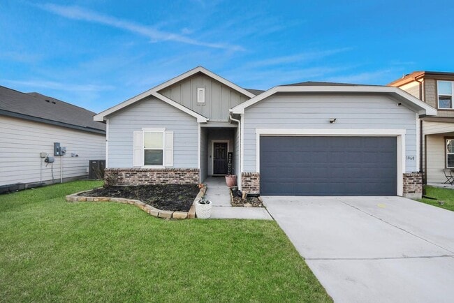 Building Photo - 1060 Fraser Fir Ln