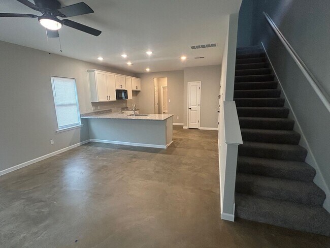 Photo - 3312 Tutwiler Ave Unidad 3312 Tutwiler Ave  B