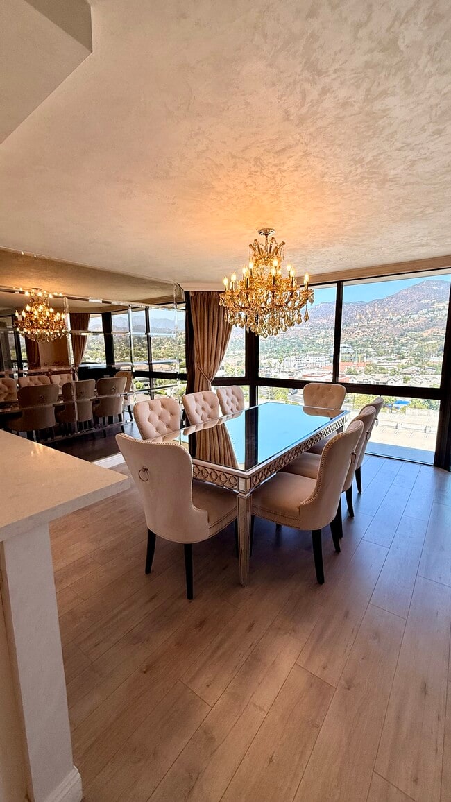 Photo - 222 Monterey Rd Unidad 904