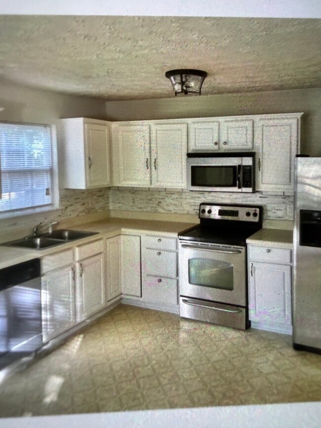 Photo - 2212 Springhill Ave