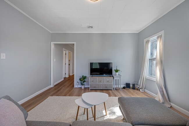 Photo - 30 Hooper St Unit 2