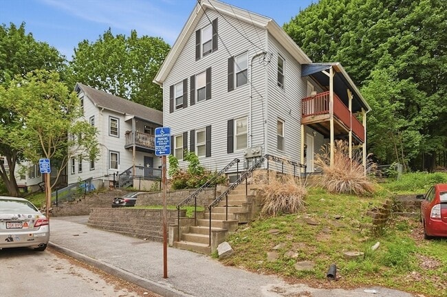 Photo - 6 Oswald St Unit 1