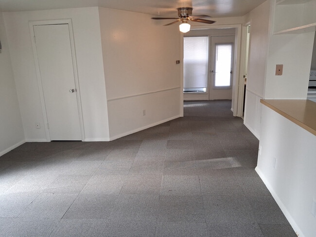 Photo - 4920 Old Maysville Rd Unidad 5008