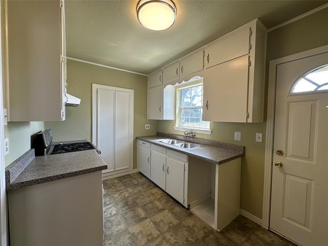 Photo - 3439 W 2nd Ave