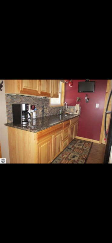 Photo - 1038 Wintergreen St