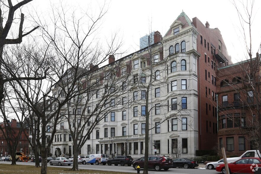 Photo - 160 Commonwealth Ave Unit 6