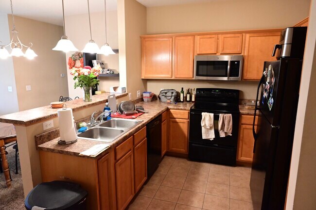 Photo - 624 Grandview Ct