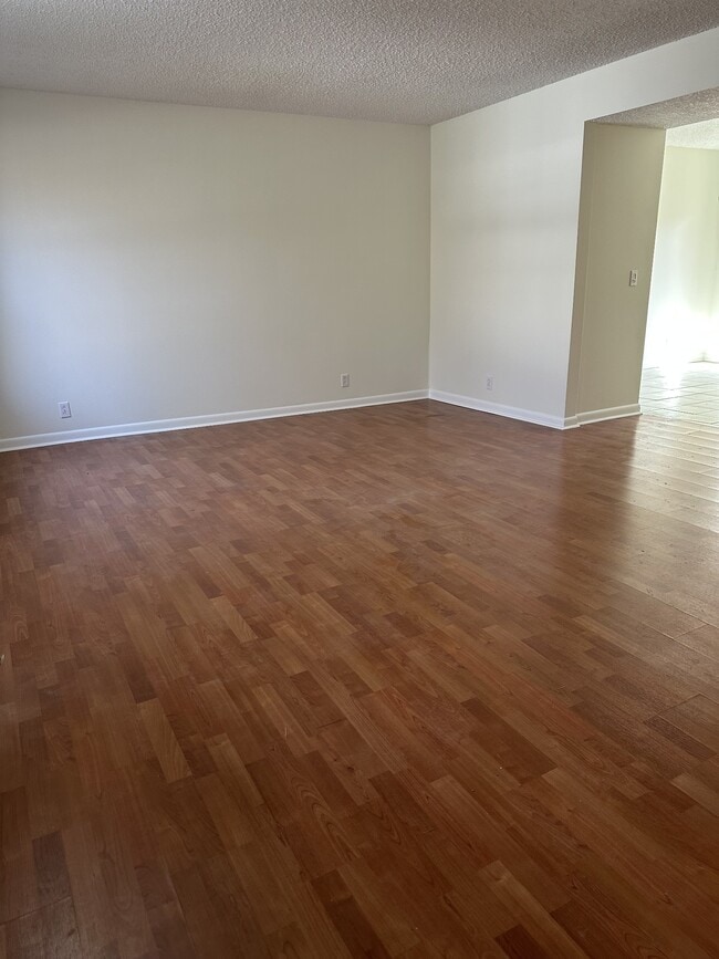 Photo - 5515 Country Dr