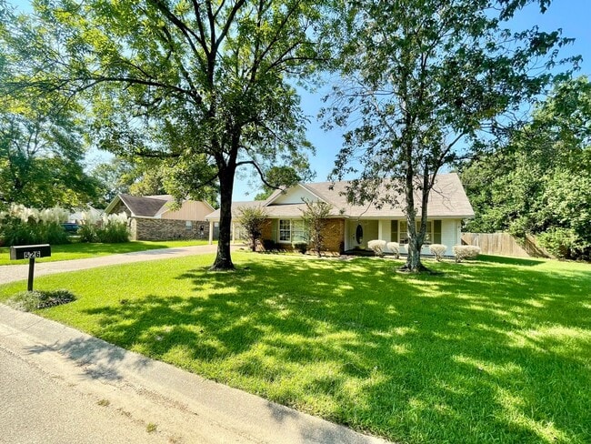 Building Photo - 3/2 for Rent in Flowood! Rental