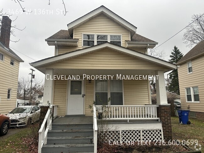 Building Photo - 2 Bedroom West Side Home