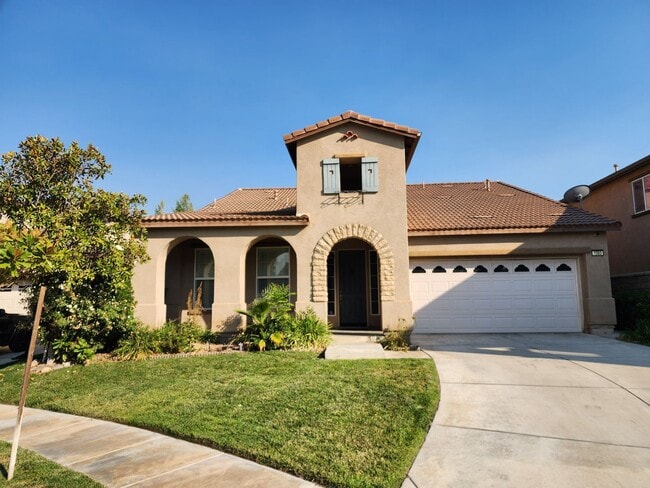 Building Photo - 4BD 3.5BA Waterfront Home on Cul-De-Sac in...