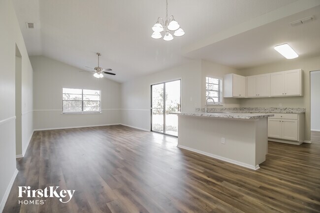 Photo - 2416 Lackland Dr