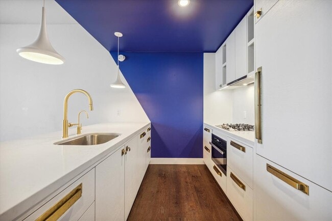 Photo - 70 Rainey St Unit 1405