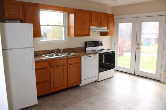 Photo - 101 Bowman Rd