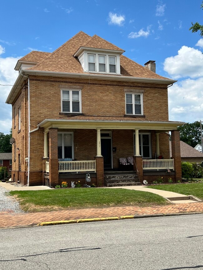 Building Photo - 277 Dravo Ave Unit Apartment 2