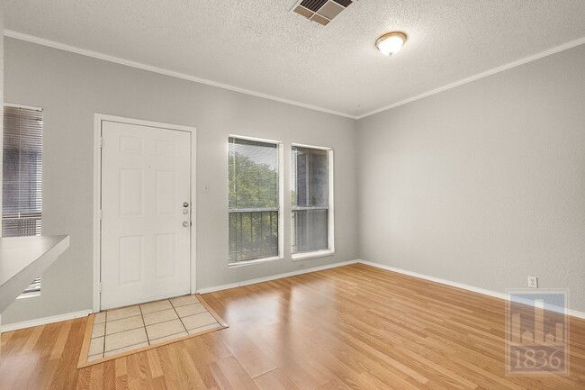 Photo - 2804 Rio Grande St Unit Apartment 303