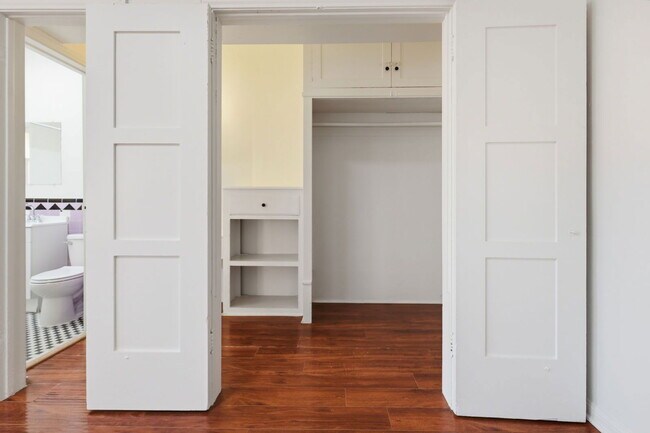 Photo - 724 S Mariposa Ave Unidad 406