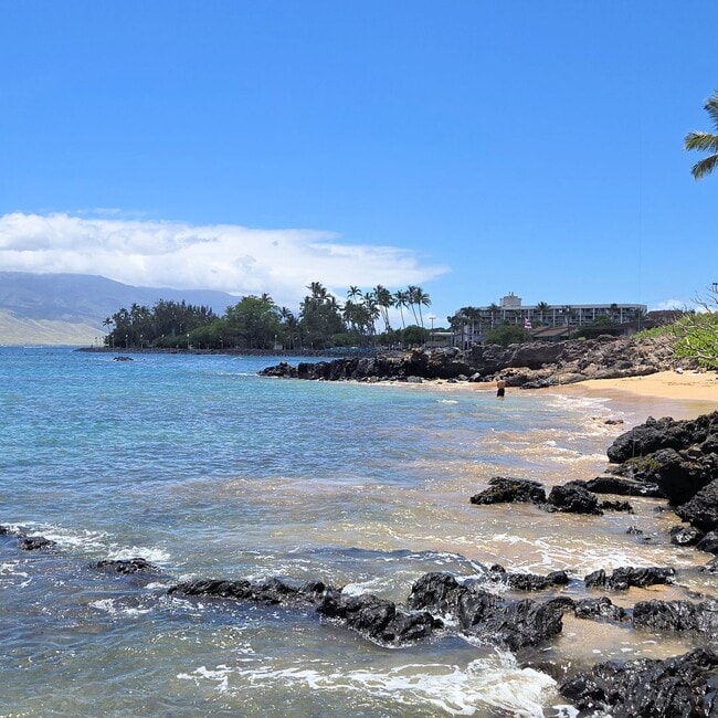 2135 S Kihei Rd