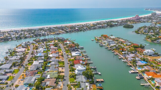 Photo - 291 N Tessier Dr