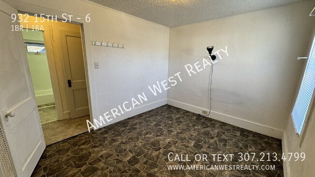 Photo - 932 15th St Unit 6