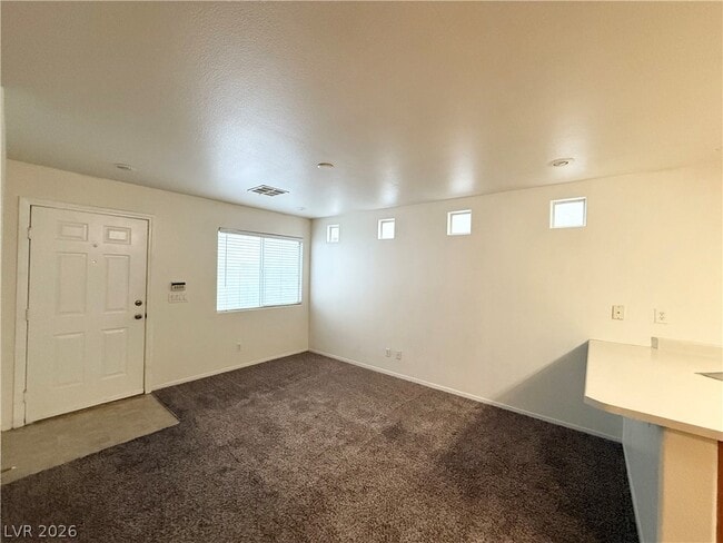 Photo - 9969 Keephills St