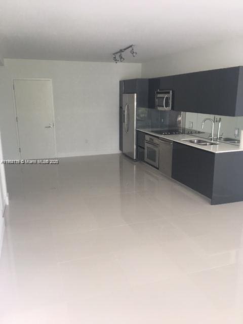 Photo - 31 SE 6th St Unit 604