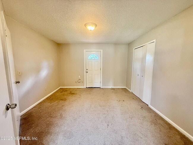 Photo - 71 Naugatuck Dr