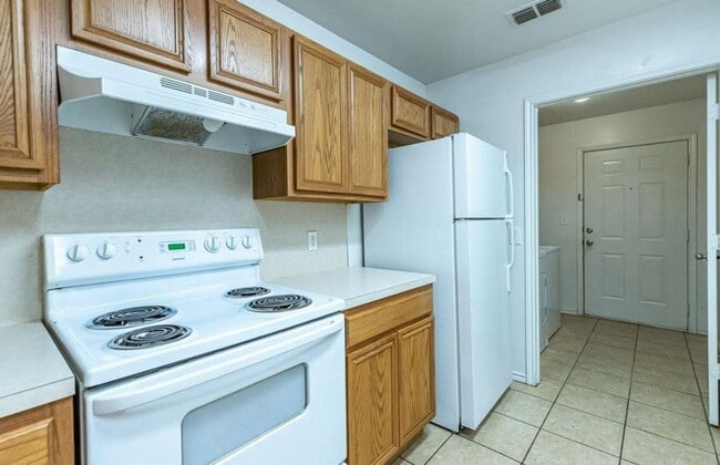 Photo - Private 3 Bedroom 3 Bath