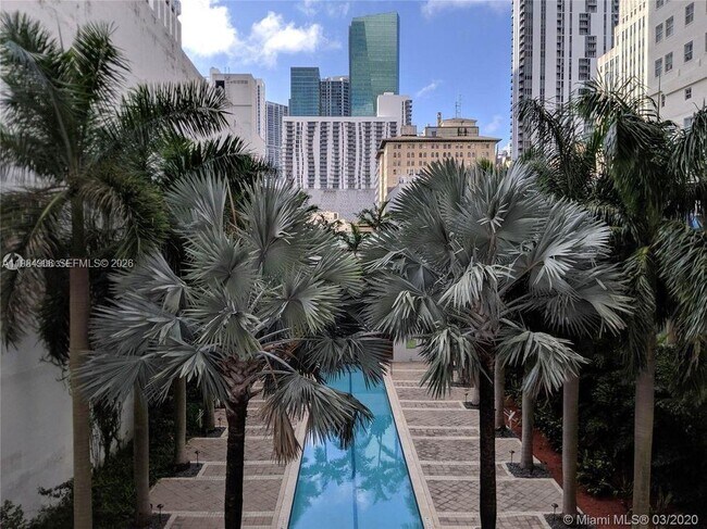 Building Photo - 133 NE 2nd Ave Unit 302