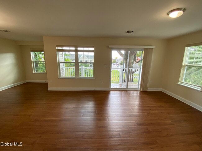 Photo - 74 Weibel Ave