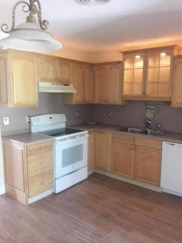 Photo - 721 SE Stypmann Blvd