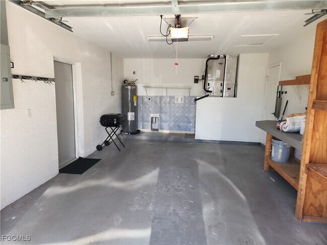 Building Photo - 1119 Gleason Pkwy