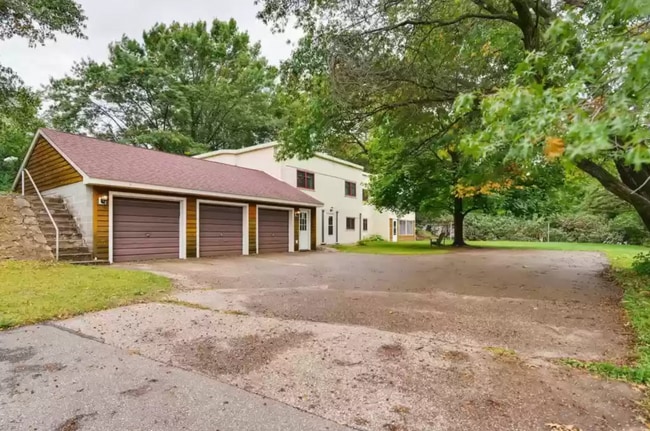 Photo - 15234 Upper 61st St N