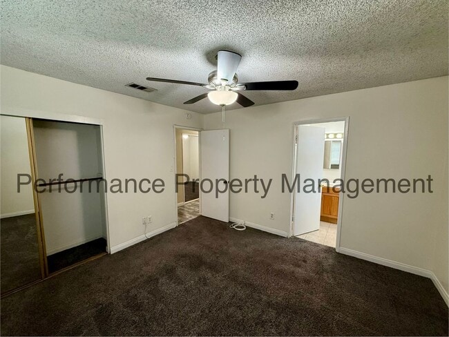 Photo - Beautiful 4 Bed/2 Bath SW Bakersfield Home w/ RBP & $0 Deposit Option