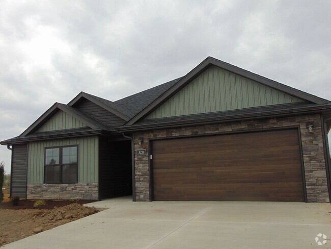 Building Photo - New Modern 3 Bed 2 Bath House