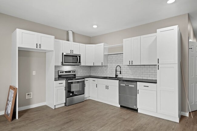 Photo - 1644 County Rd 180