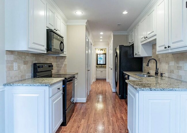 Photo - 1062 General George Patton Rd