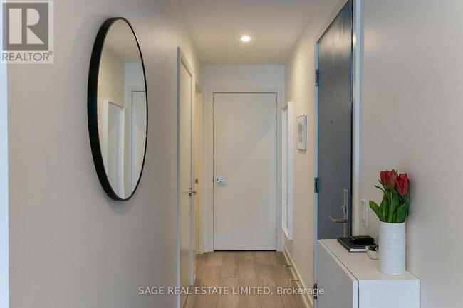 Photo - 120 Parliament St Unit 1313