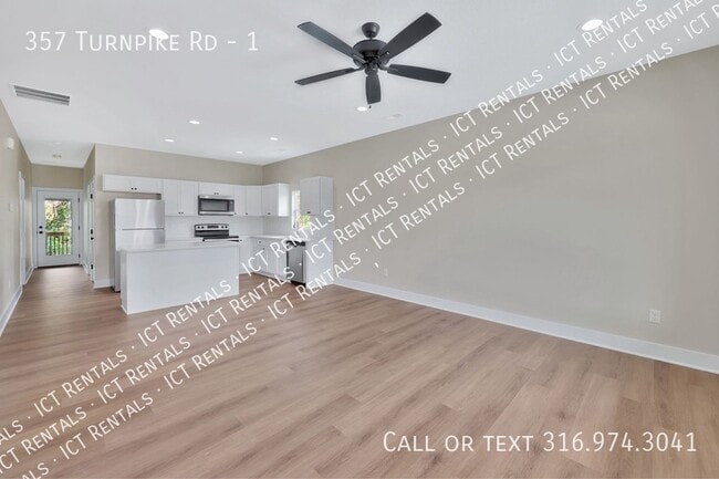 Photo - 357 Turnpike Rd